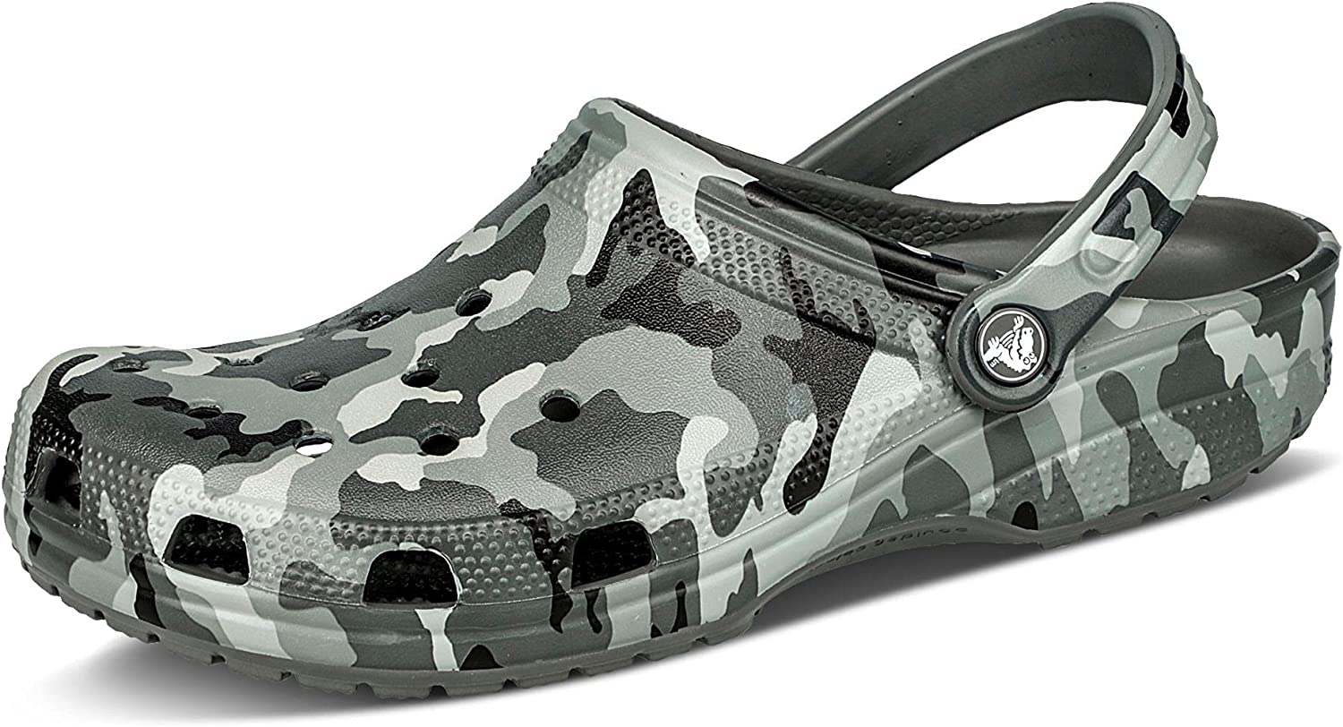 Crocs Unisex-Adult Classic Camo Clogs