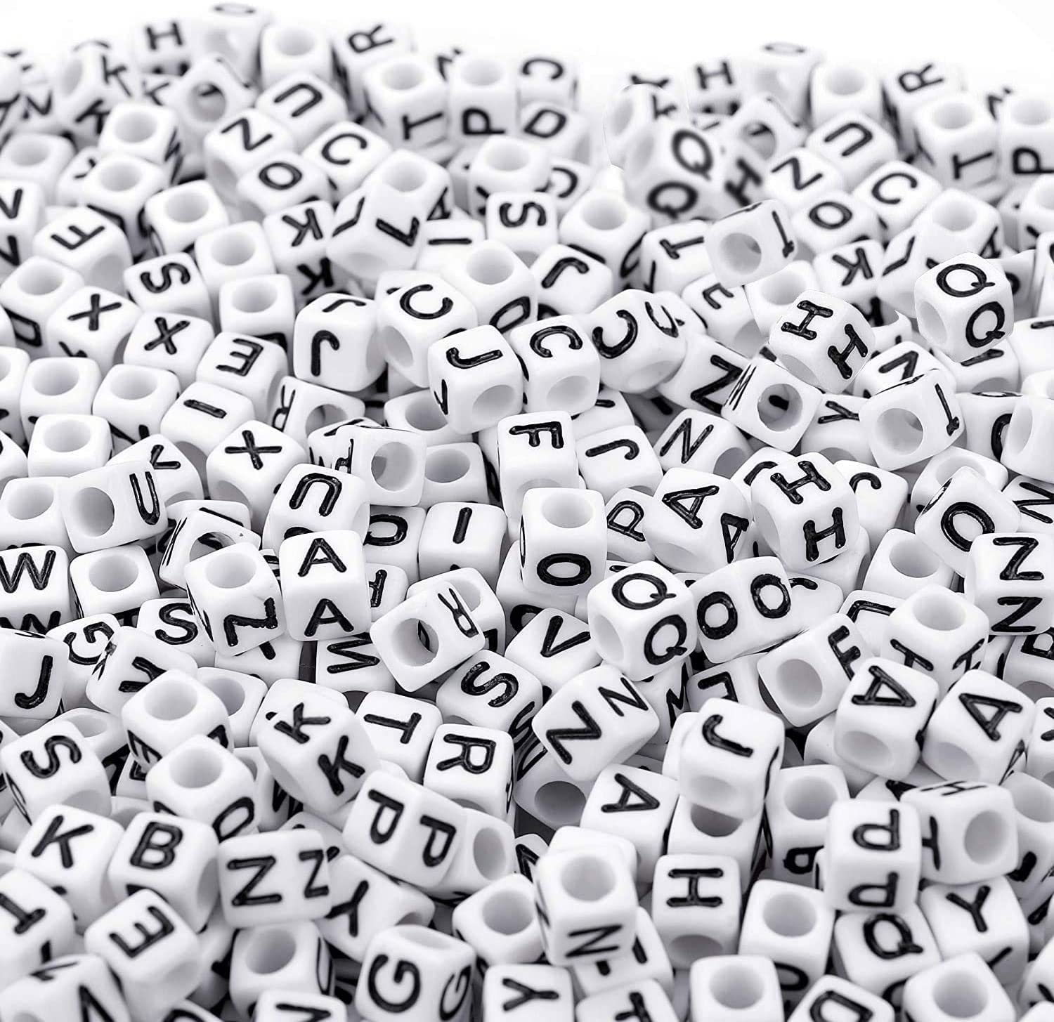 700PCS White Letter Beads Alphabet Beads for Jewelry Making DIY Necklace Bracelet (6mm)